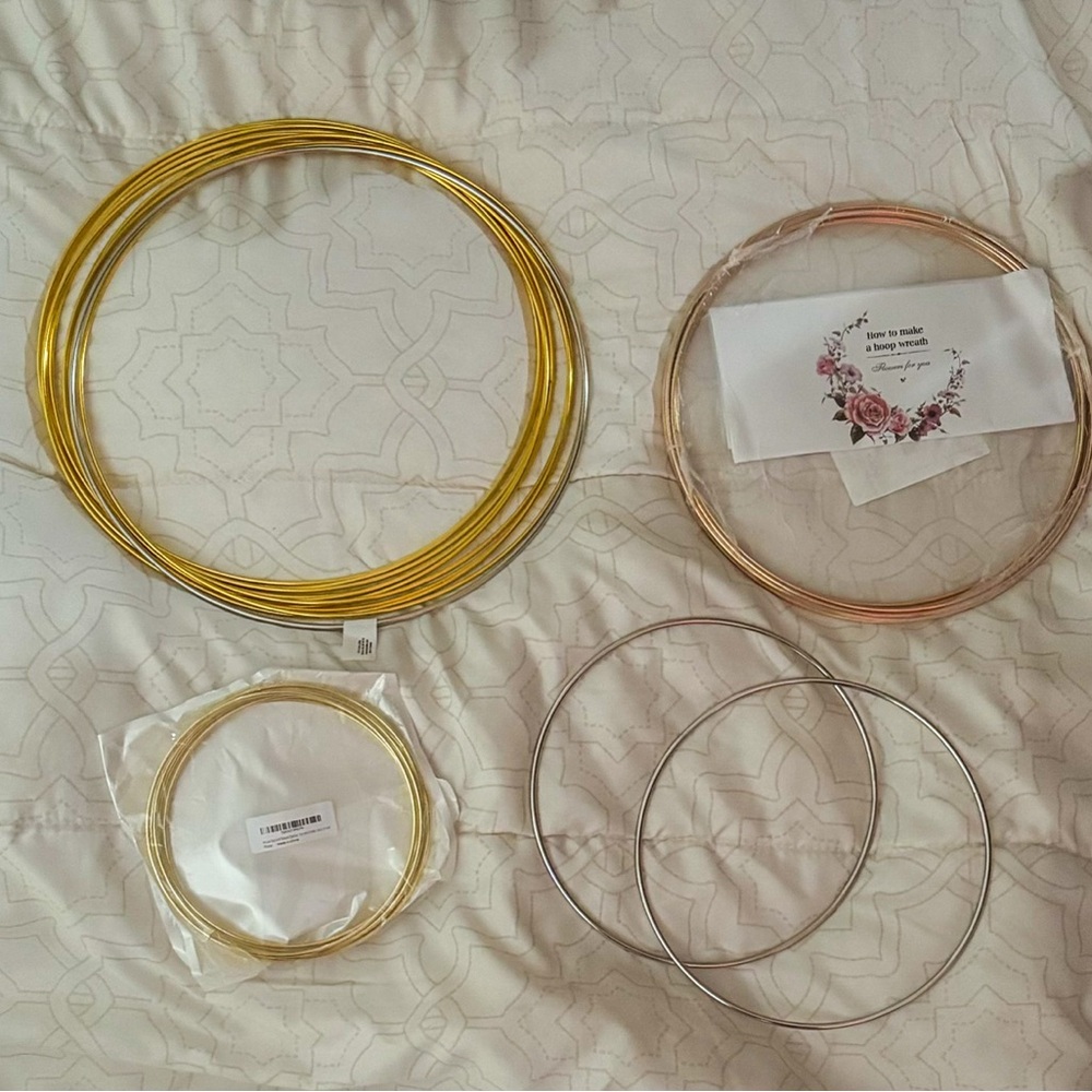 Steel rings,gold-10-12 inch,8-10 inch,6-6 inch,Silver-2-8 inch,instructions too